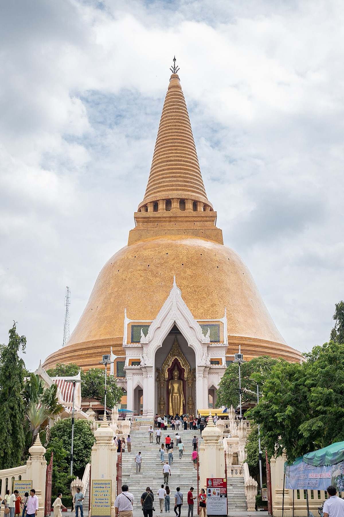 The large chedi and northern standing Buddha at Phra Pathom Chedi