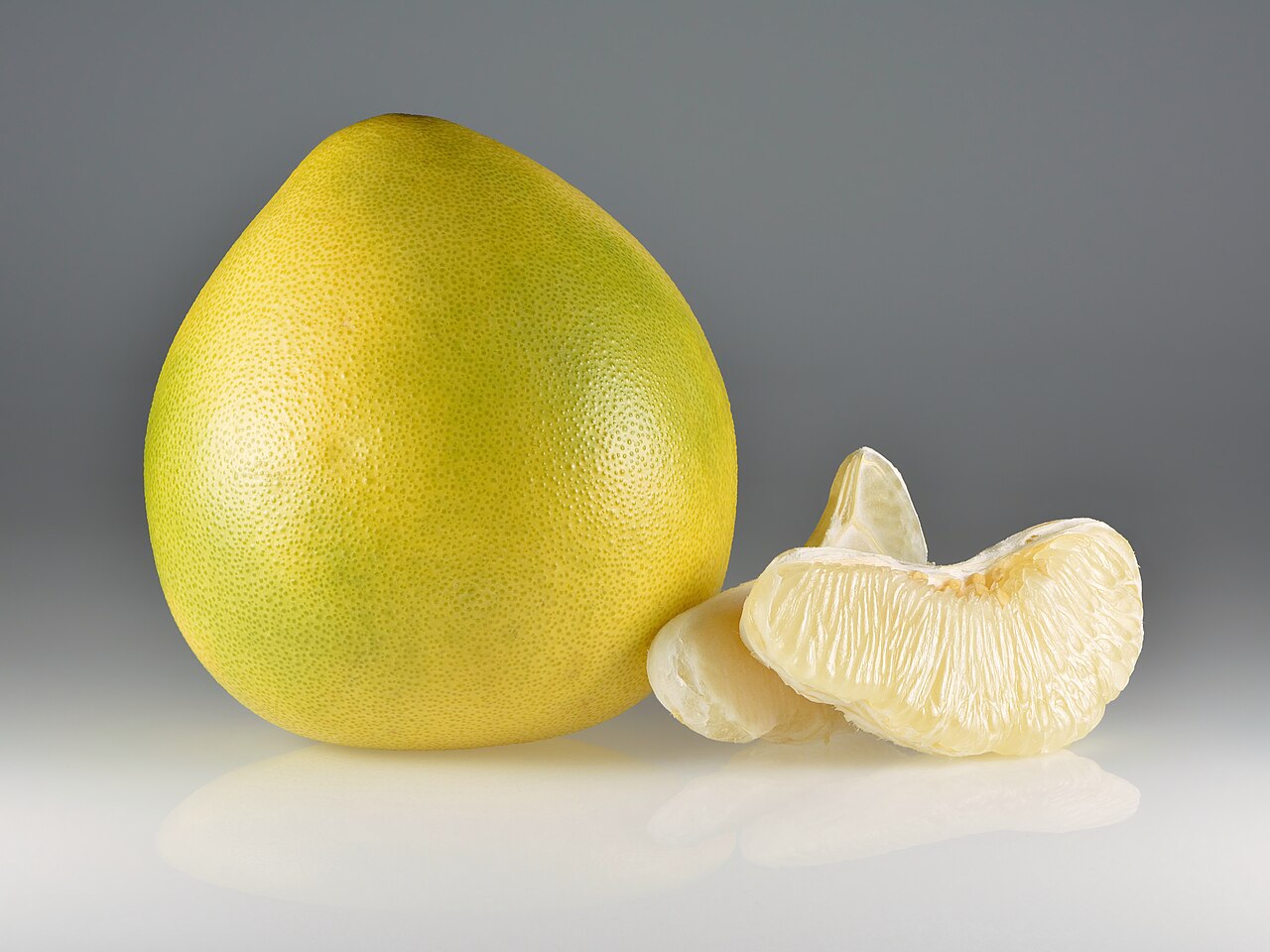 A pomelo